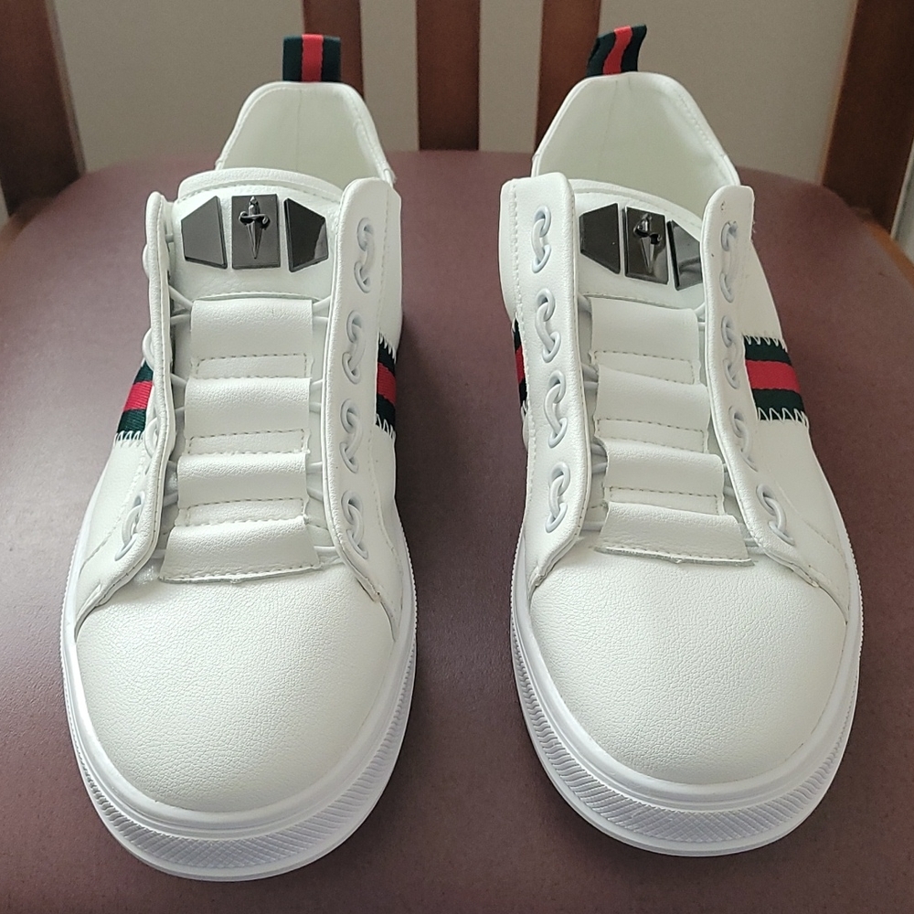New pair given as a gift but it's too big